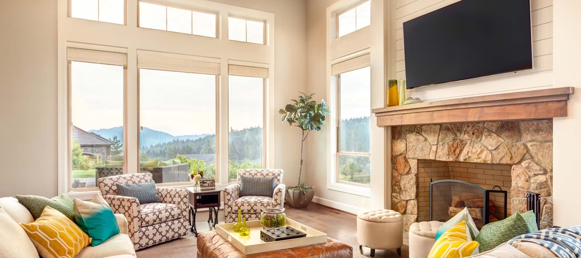 Window & Siding Installation in Hooksett, NH | Universal Windows
